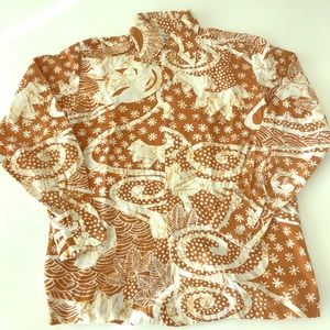 Hawaiian shirt, long sleeved, size l